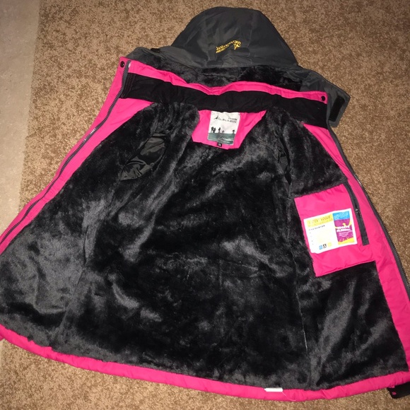 winter jacket new!!! - Picture 2 of 4